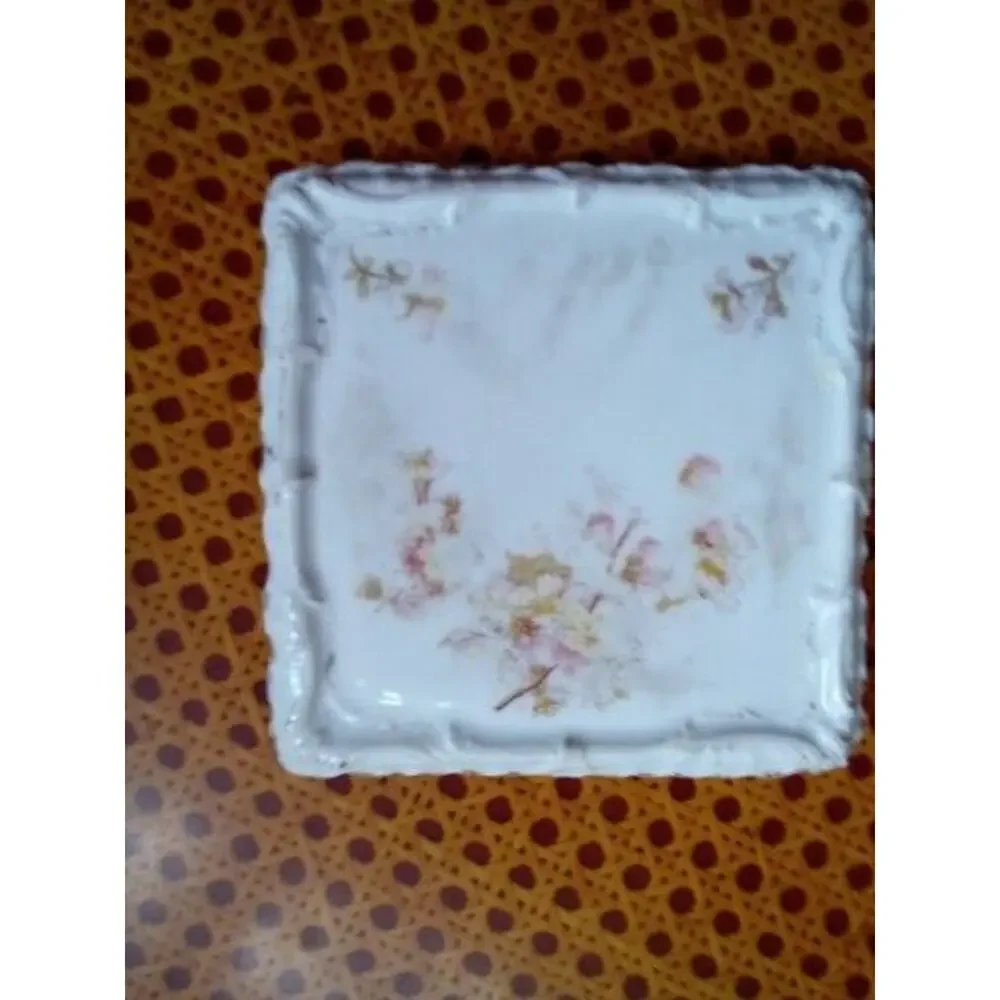 Bavarian China this exquisite
